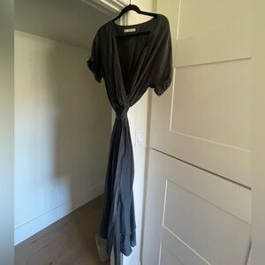 Xirena charcoal wrap dress short sleeve size S